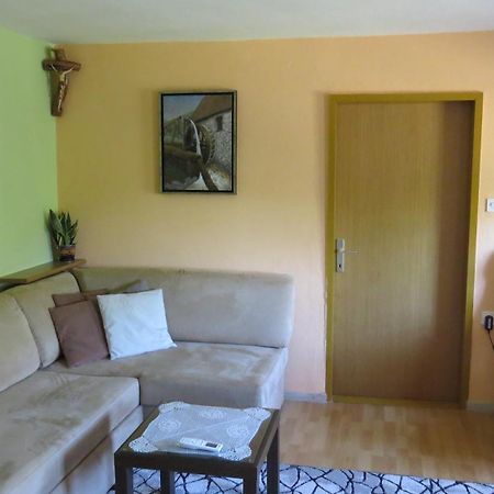 Rocinj Apartmaji Nena מראה חיצוני תמונה