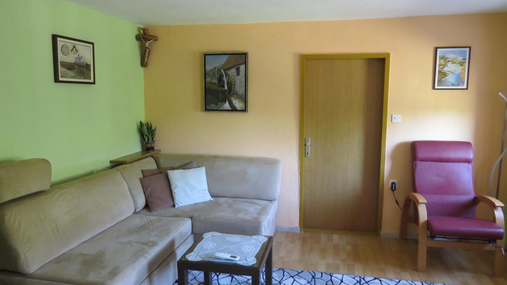 Rocinj Apartmaji Nena מראה חיצוני תמונה